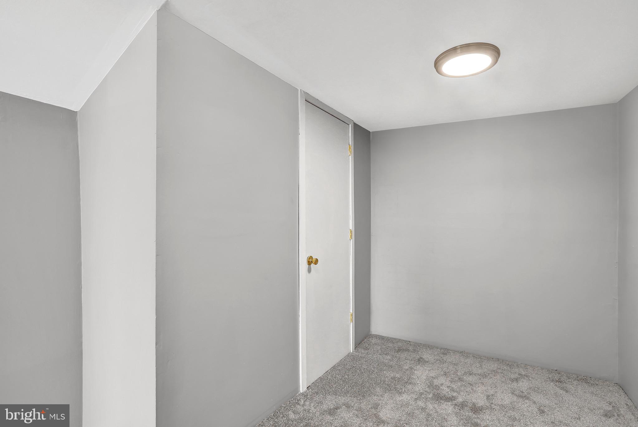2106 Sandra Road Voorhees, NJ 08043 - Photo 16 of 18 Gallery Image 16