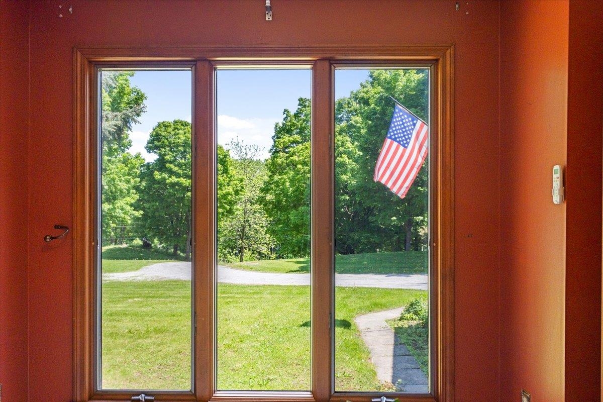 2206 Highgate Road Swanton, VT 05478 - Photo 22 of 50