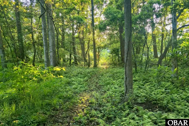 $399,000 | 5 Live Oak Lane, Southern Shores, NC 27949