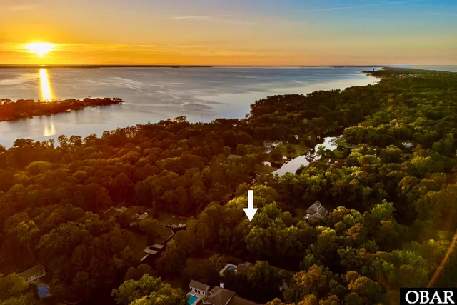 $399,000 | 5 Live Oak Lane, Southern Shores, NC 27949