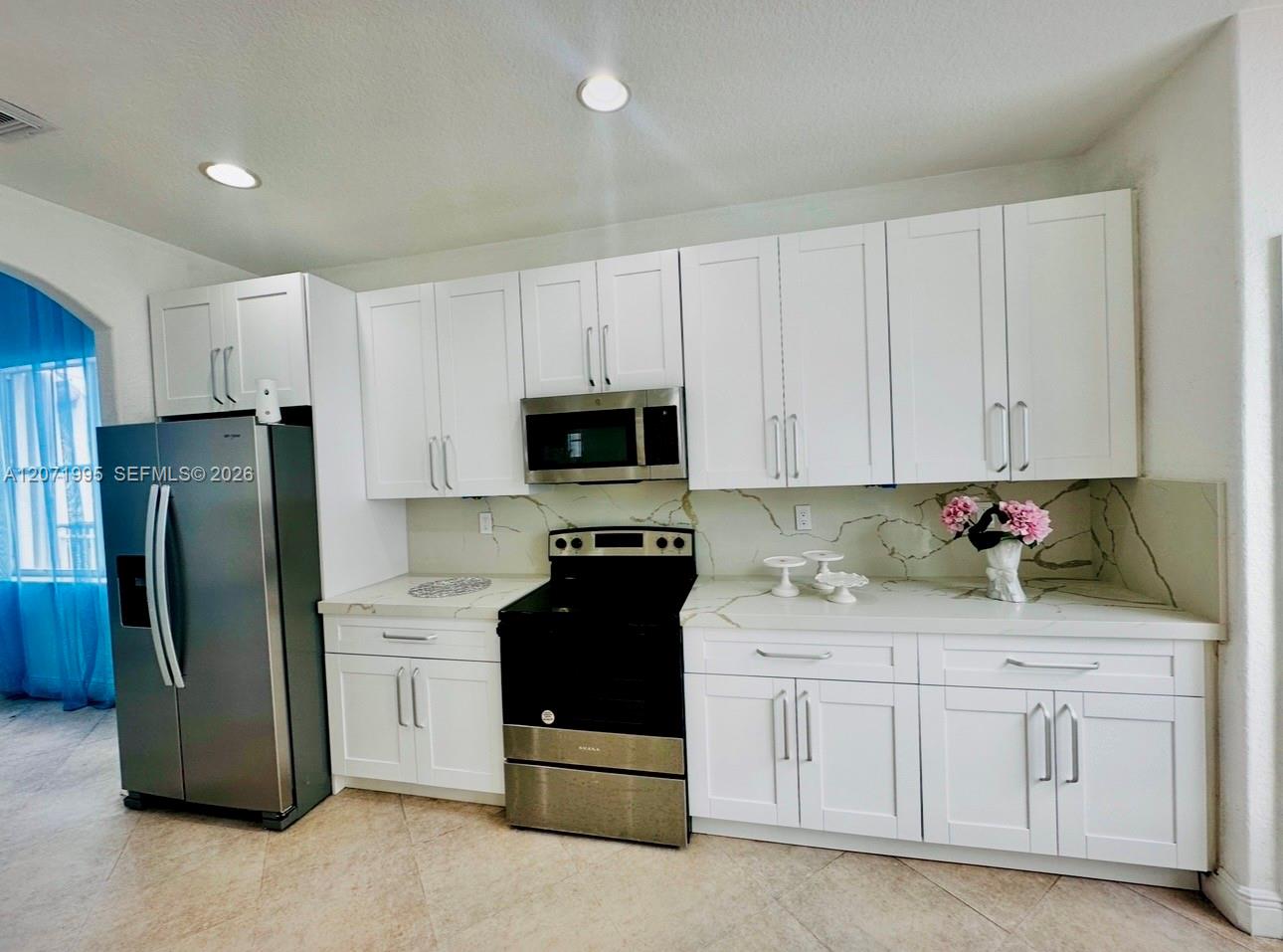 1421 Southwest 153rd Path Miami, FL 33194 - Photo 8 of 25 Gallery Image 8