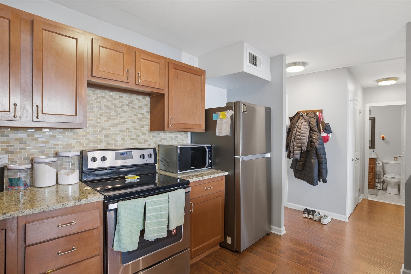 6301 North Sheridan Road, Unit 3M Chicago, IL 60660 - Photo 17 of 30