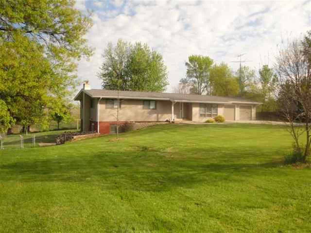 3034 Rohret Road Southwest Iowa City, IA 52246 - Photo 1 of 25 Gallery Image 1