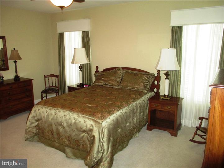 33 Ruth Circle Malvern, PA 19355 - Photo 15 of 25 Bedroom 3