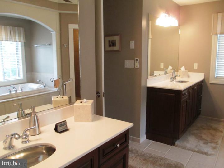 33 Ruth Circle Malvern, PA 19355 - Photo 24 of 25 Master Bathroom