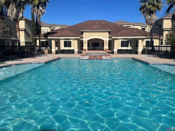 $184,900 | 6765 Corporate Boulevard, Unit 7303, Baton Rouge, LA 70809