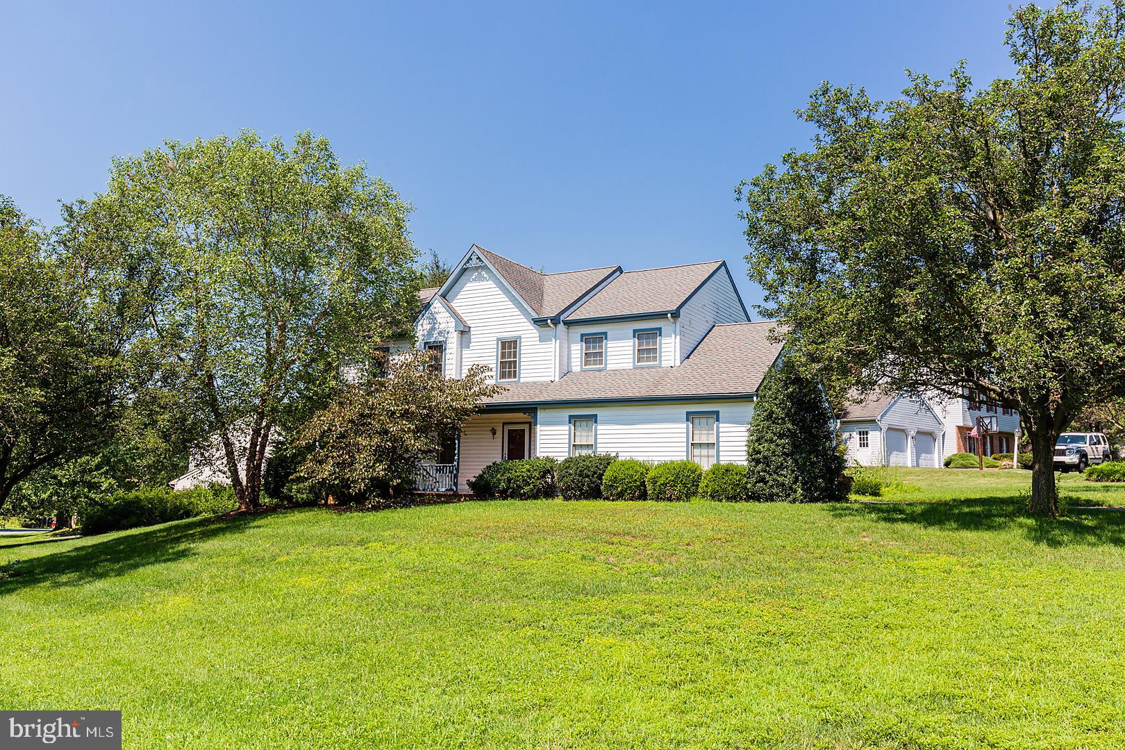 7 Countryside Lane Lititz, PA 17543 - Photo 2 of 61