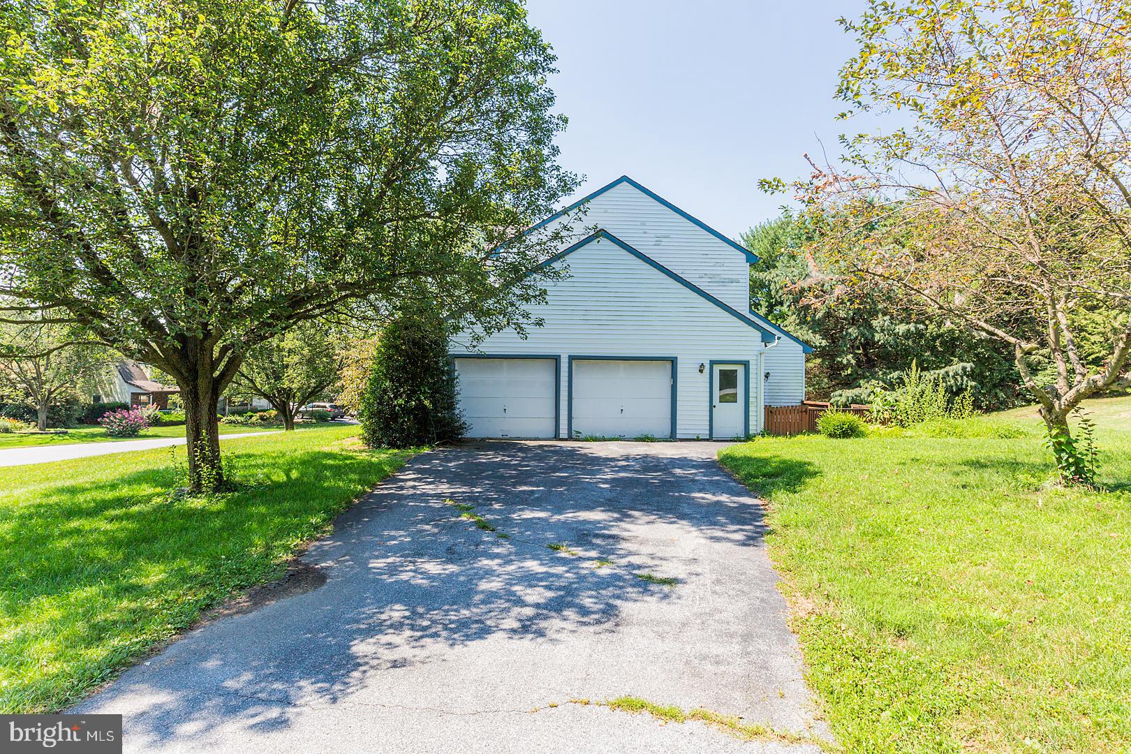 7 Countryside Lane Lititz, PA 17543 - Photo 4 of 61