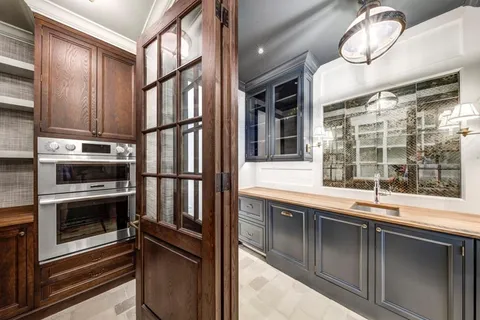 $9,000,000 | 365 King Road Northwest, Atlanta, GA 30342