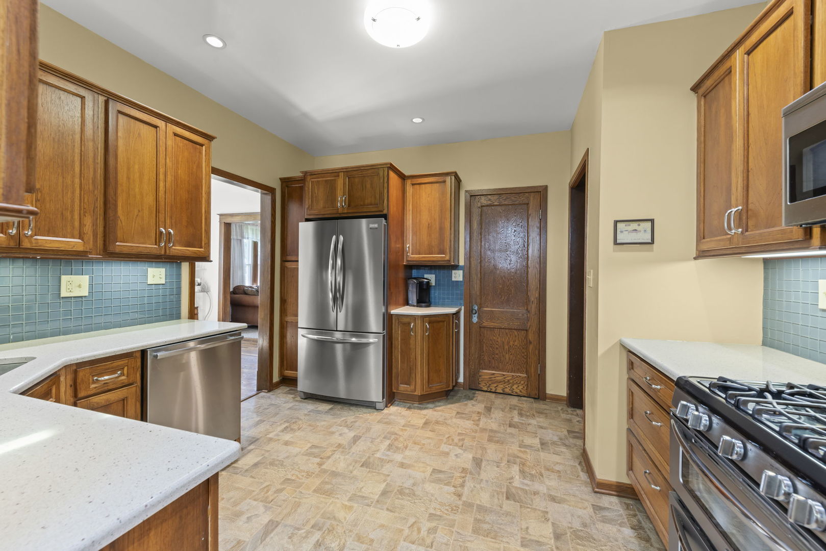 1924 Pine Road Homewood, IL 60430 - Photo 11 of 28