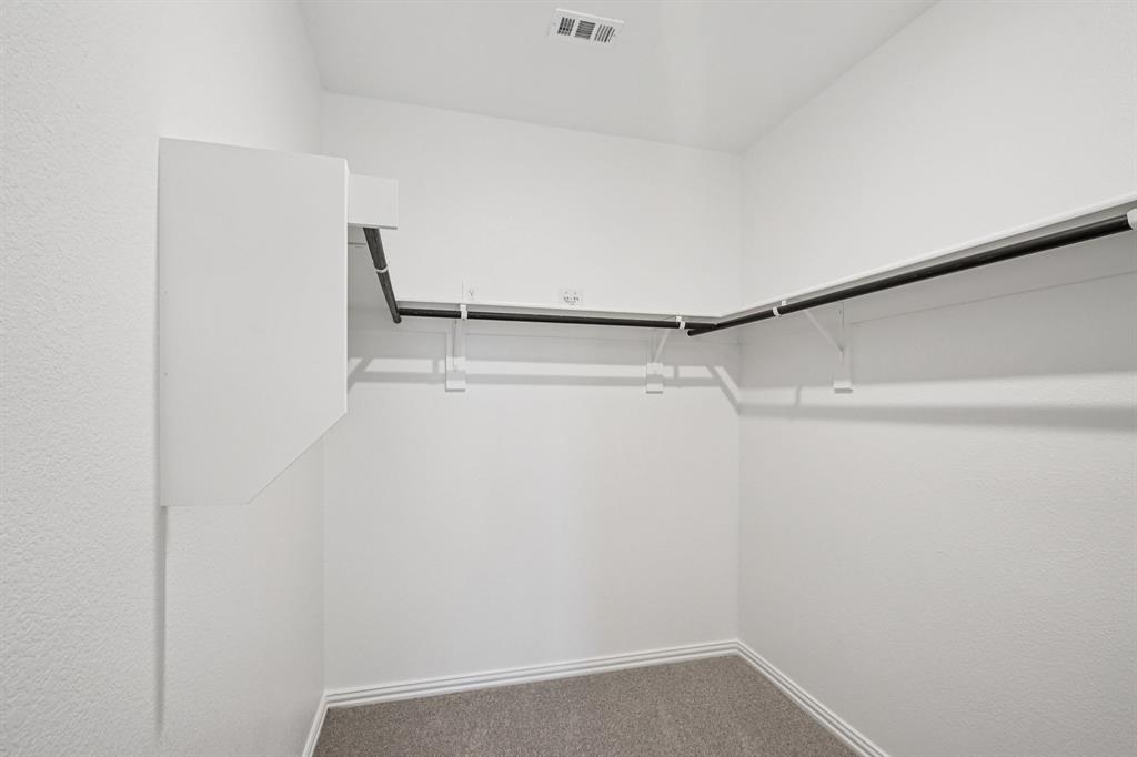 1705 Arches Road Anna, TX 75409 - Photo 16 of 29 Photo is not of the actual home, but is an inspirational photo of builder’s model home and may depict options, furnishings, and/or decorator features that are not included.