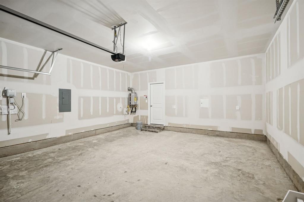 1705 Arches Road Anna, TX 75409 - Photo 28 of 29 Photo is not of the actual home, but is an inspirational photo of builder’s model home and may depict options, furnishings, and/or decorator features that are not included.