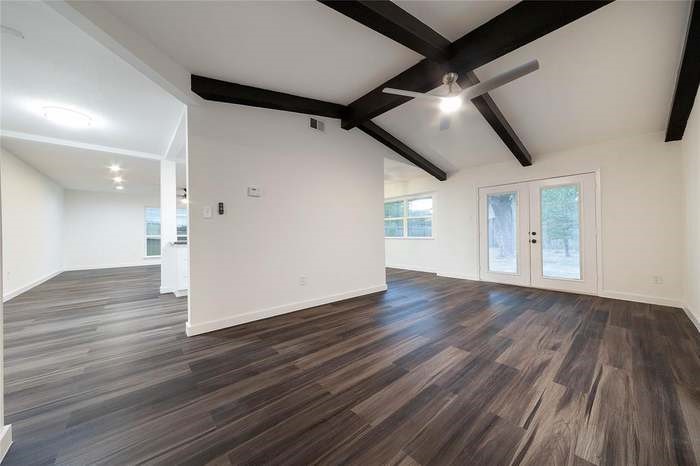5535 Pine Place Austin, TX 78744 - Photo 11 of 25