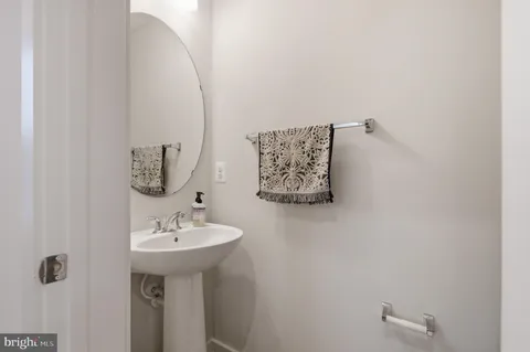 $549,900 | 16126 Connors Way, Unit 87, Rockville, MD 20855