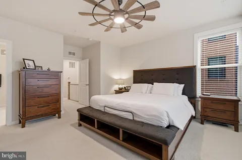 $549,900 | 16126 Connors Way, Unit 87, Rockville, MD 20855