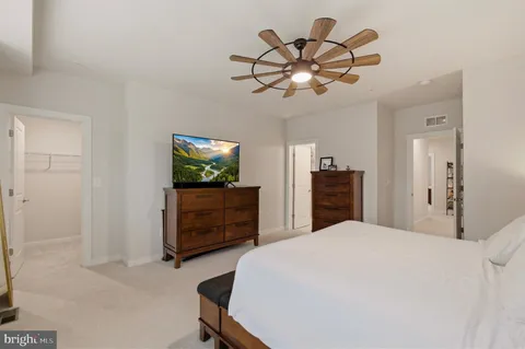 $549,900 | 16126 Connors Way, Unit 87, Rockville, MD 20855