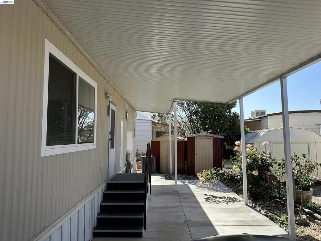 711 Old Canyon Road Fremont, CA 94536 - Photo 32 of 37