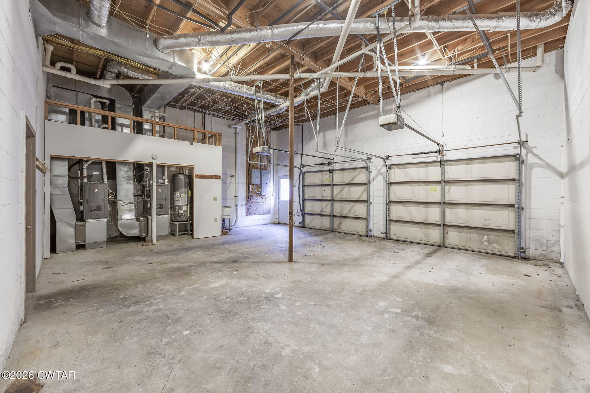 40 Pine Cove Parsons, TN 38363 - Photo 35 of 56 a view of a room with racks