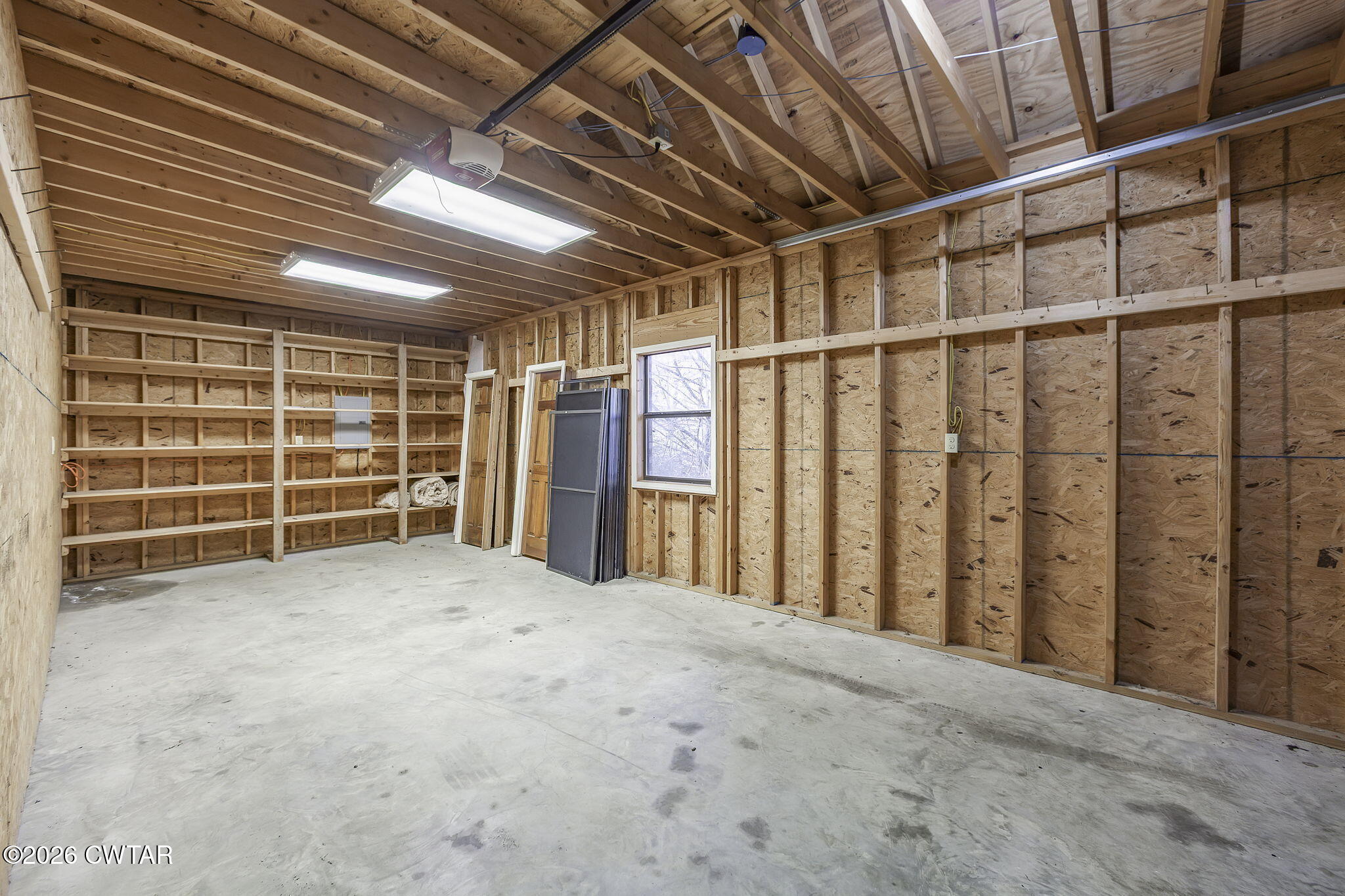 40 Pine Cove Parsons, TN 38363 - Photo 39 of 56 a view of an empty room with a window