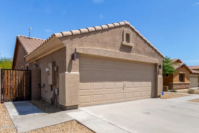a view of outside space and yard