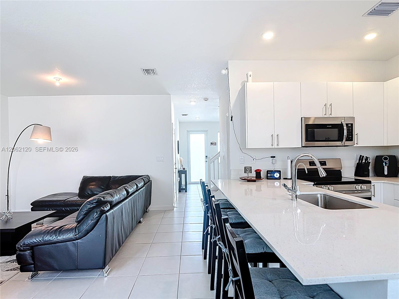 716 Southeast 14th Street Homestead, FL 33034 - Photo 22 of 60 Gallery Image 22
