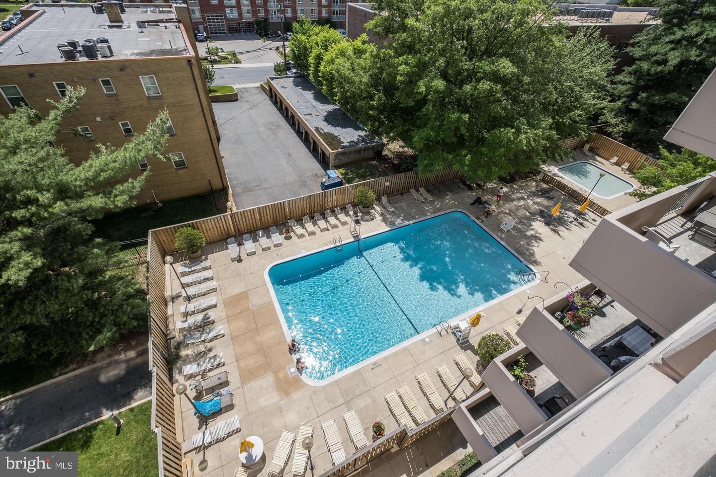 4141 North Henderson Road, Unit 611 Arlington, VA 22203 - Photo 20 of 30 an aerial view of a house with outdoor space
