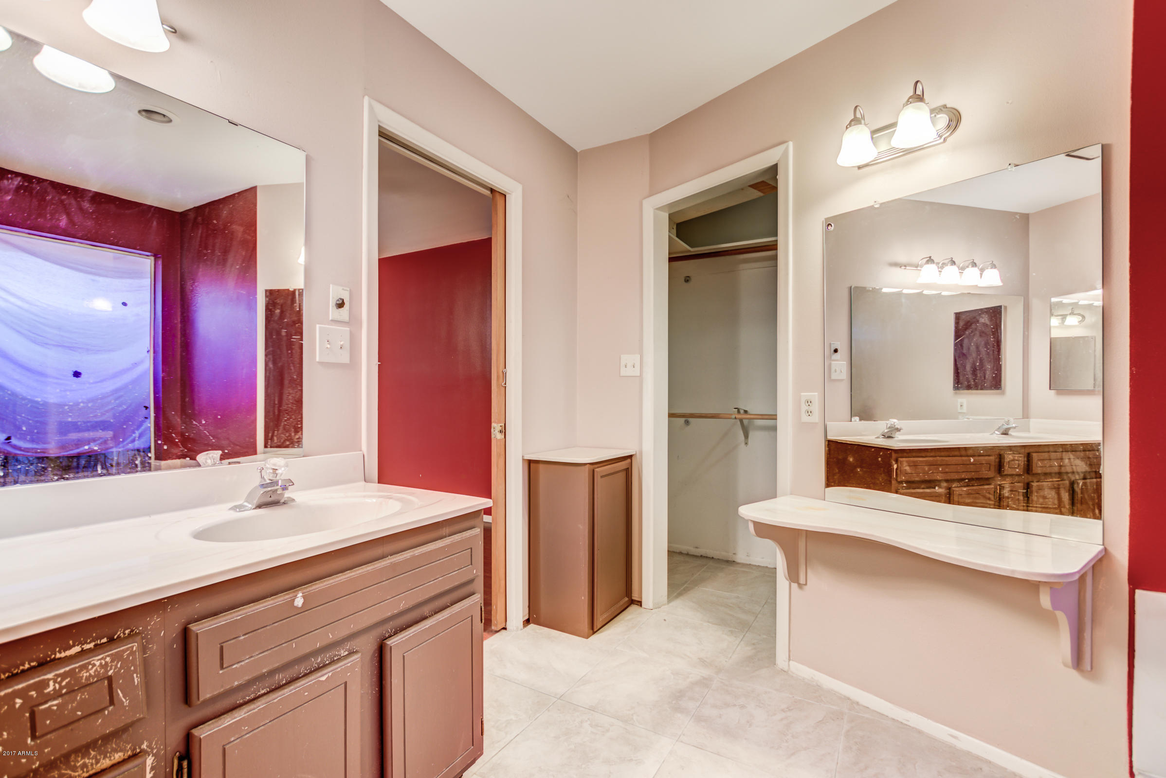 4034 West Hatcher Road Phoenix, AZ 85051 - Photo 24 of 42 26-Master 1 Bath