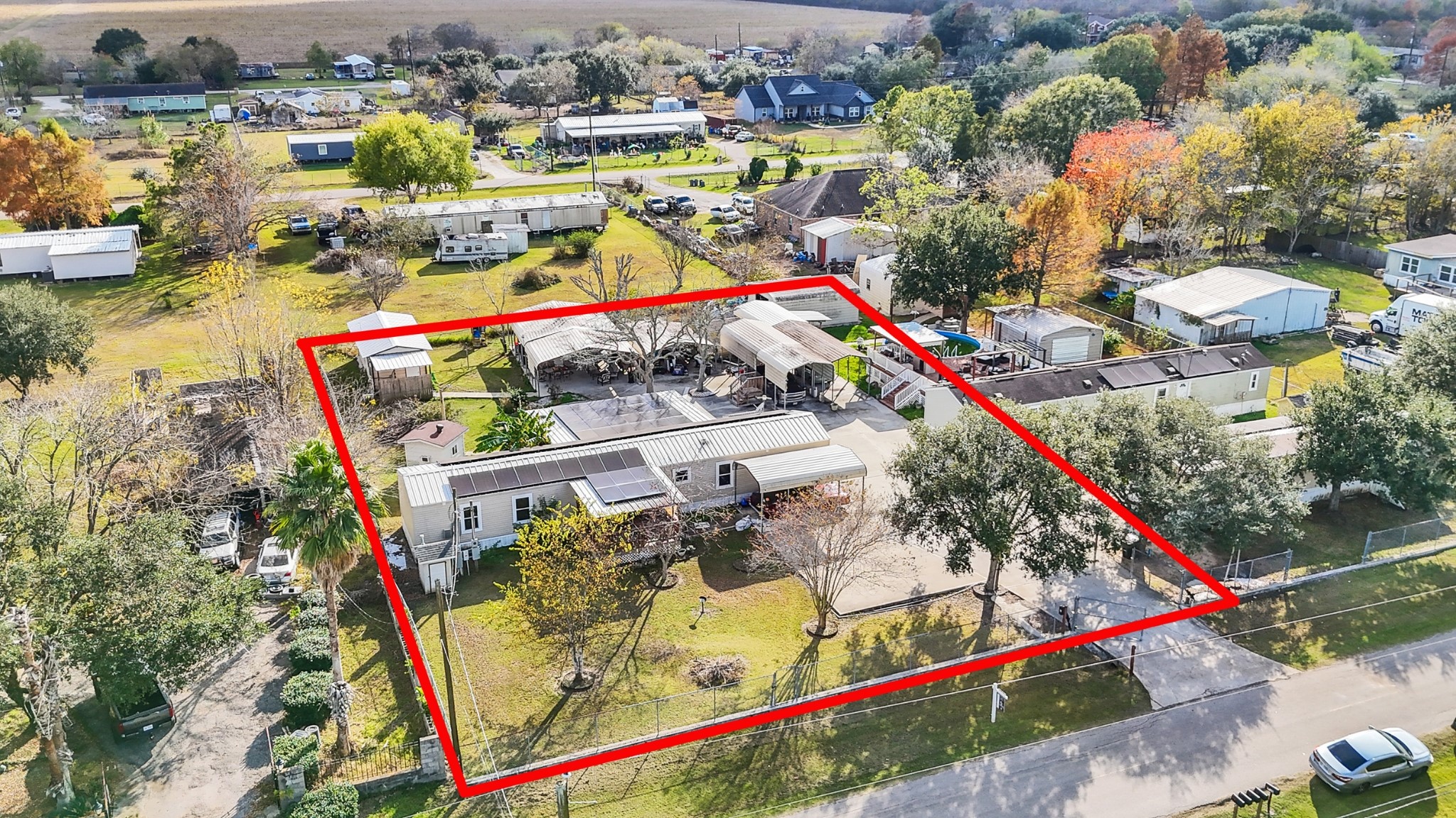 1010 Airline North Rosharon, TX 77583 - Photo 2 of 34