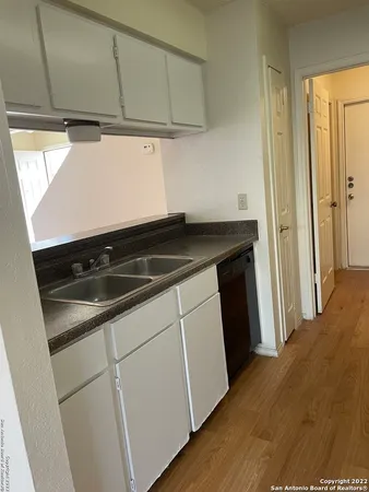 $1,175 | 14445 Woods Hole Drive, San Antonio, TX 78233