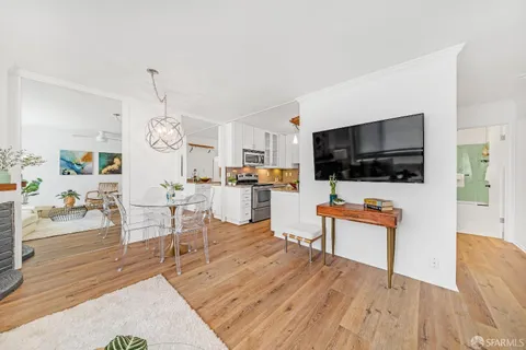 $660,000 | 439 Greenwich Street, Unit 9, San Francisco, CA 94133
