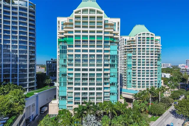 $3,995,000 | 3400 Southwest 27th Avenue, Unit 802, Miami, FL 33133