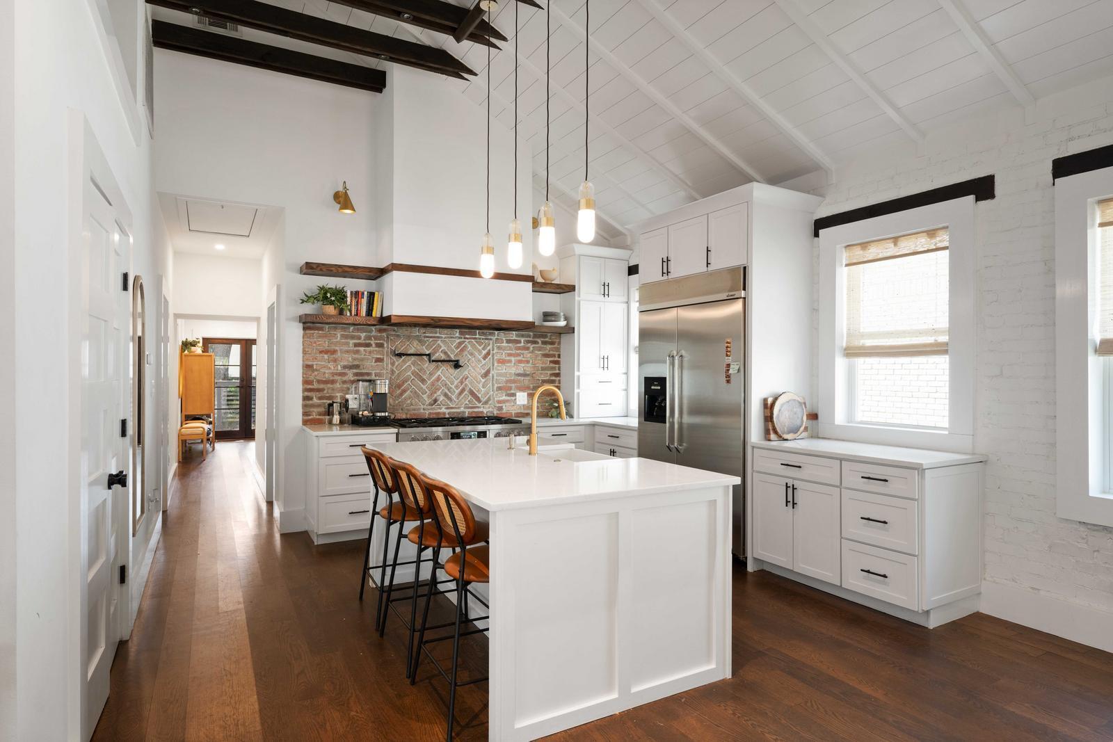 829 Rutledge Avenue Charleston, SC 29403 - Photo 3 of 38 Kitchen