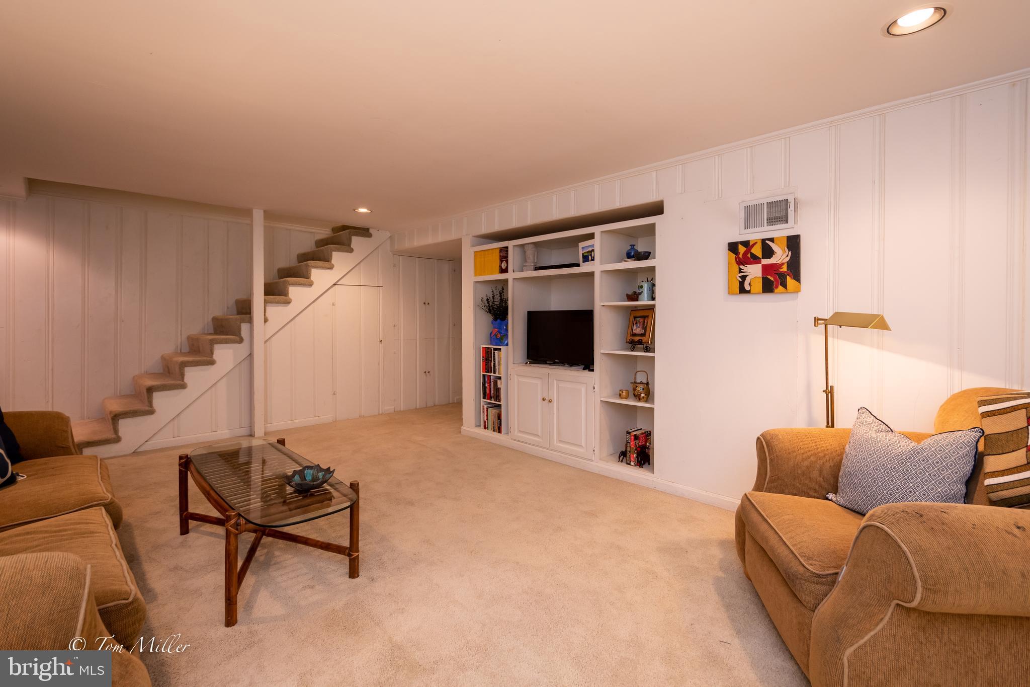441 Range Road Towson, MD 21204 - Photo 36 of 50 Lower Level Family Room has Built-in Cabinets