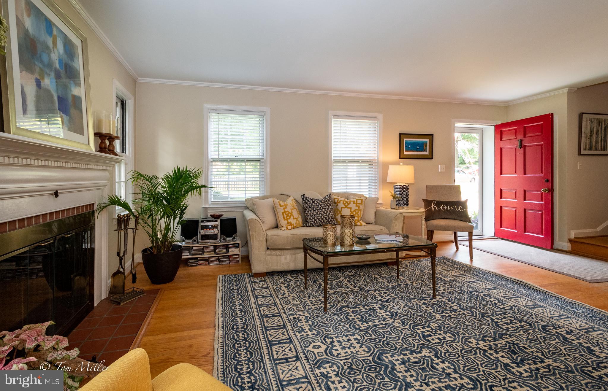 441 Range Road Towson, MD 21204 - Photo 6 of 50 View Towards Front Door
