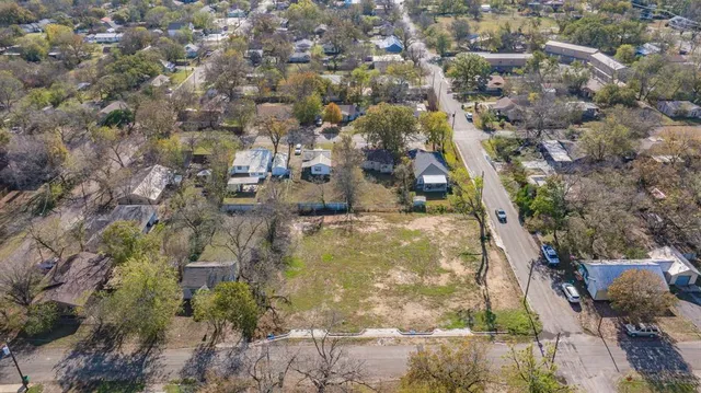 a view of fountain along with trees