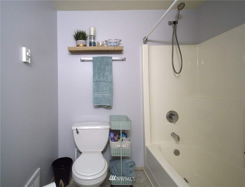 121 Alpine Loop Sequim, WA 98382 - Photo 14 of 25 Gallery Image 14