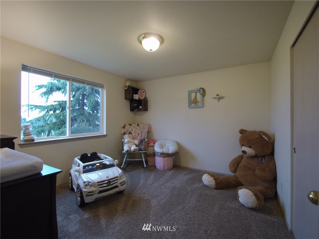 121 Alpine Loop Sequim, WA 98382 - Photo 15 of 25 Gallery Image 15