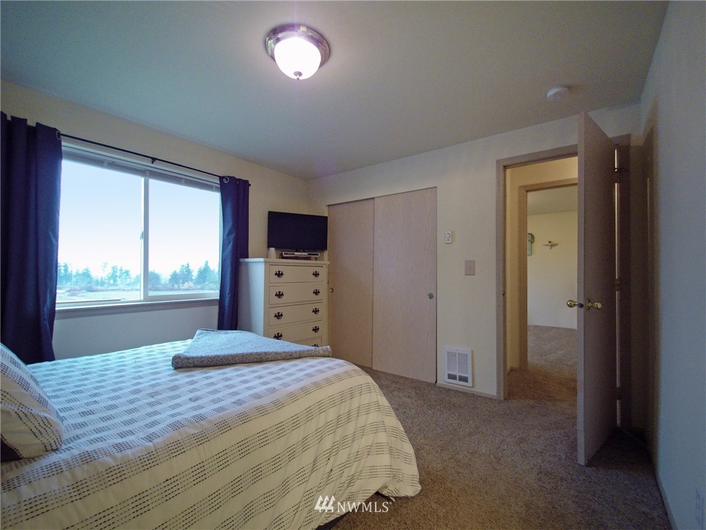 121 Alpine Loop Sequim, WA 98382 - Photo 20 of 25 Gallery Image 20
