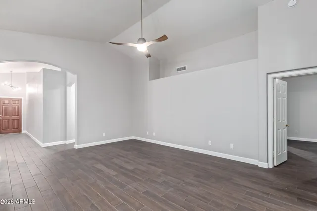 $2,600 | 1004 West Beverly Lane, Phoenix, AZ 85023