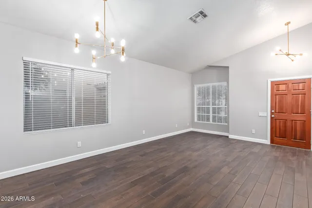 $2,600 | 1004 West Beverly Lane, Phoenix, AZ 85023