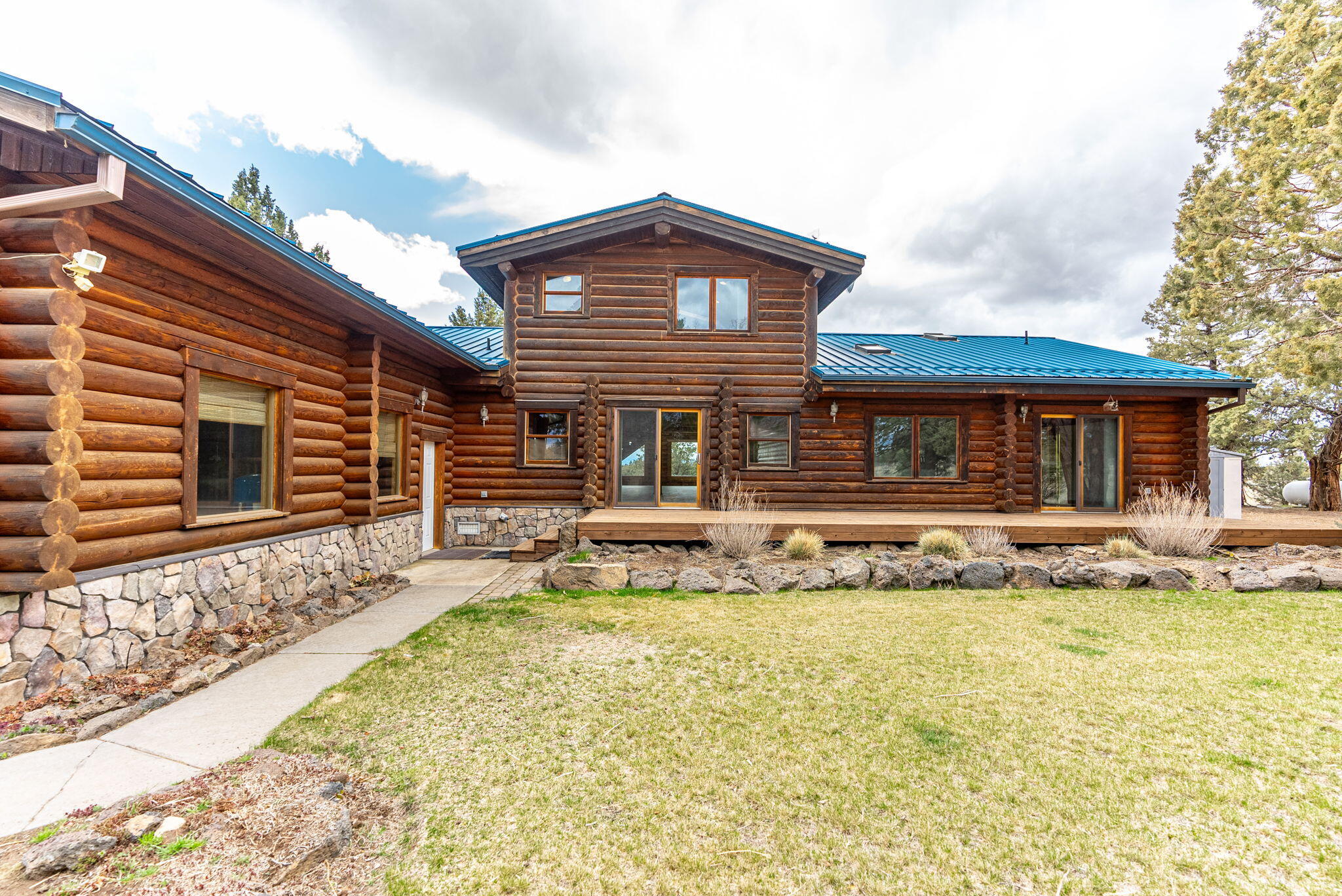 9707 Willard Road Bend, OR 97701 - Photo 62 of 96 34-web-or-mls-Riley Visuals-34
