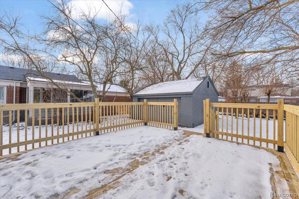 3819 Yorkshire Road Detroit, MI 48224 - Photo 37 of 41