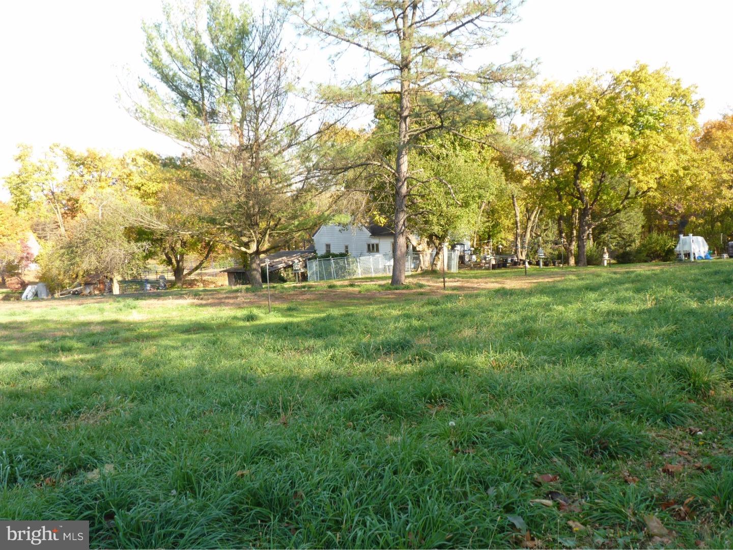 804 Sweetbriar Road Perkasie, PA 18944 - Photo 2 of 21 View in Back