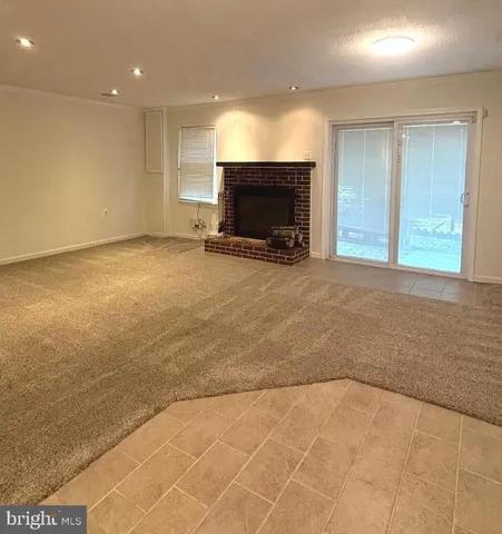 a view of a tennis court