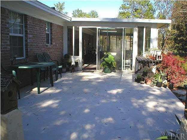 5512 Walker Road Milton, FL 32570 - Photo 6 of 19