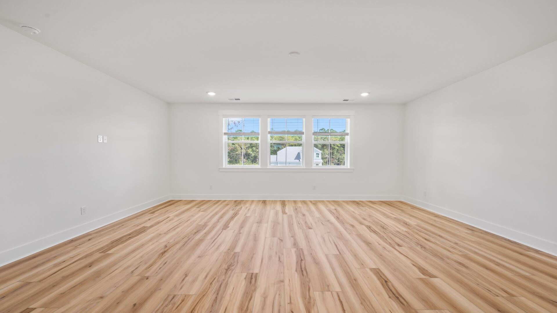 9280 Blue Jay Lane Awendaw, SC 29429 - Photo 17 of 25 Owner_s Suite(1)