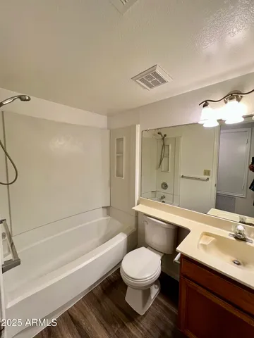 $1,325 | 533 West Guadalupe Road, Unit 1040, Mesa, AZ 85210