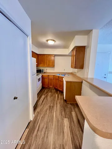 $1,325 | 533 West Guadalupe Road, Unit 1040, Mesa, AZ 85210