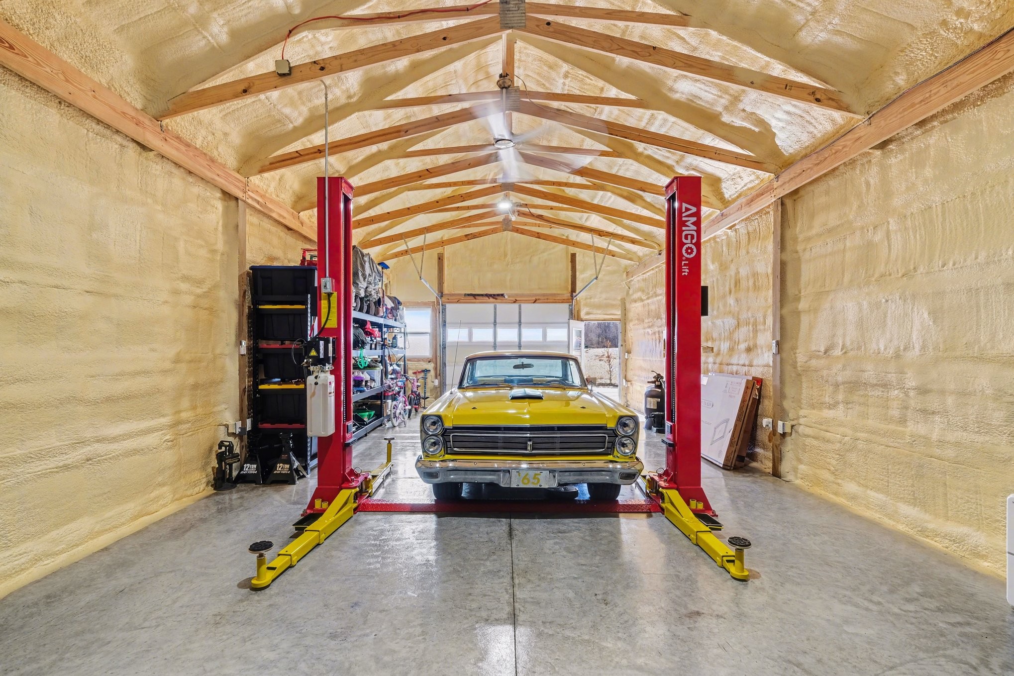 870 Newt Vanattia Road Hillsboro, TN 37342 - Photo 2 of 32 a view of a room with gym equipment