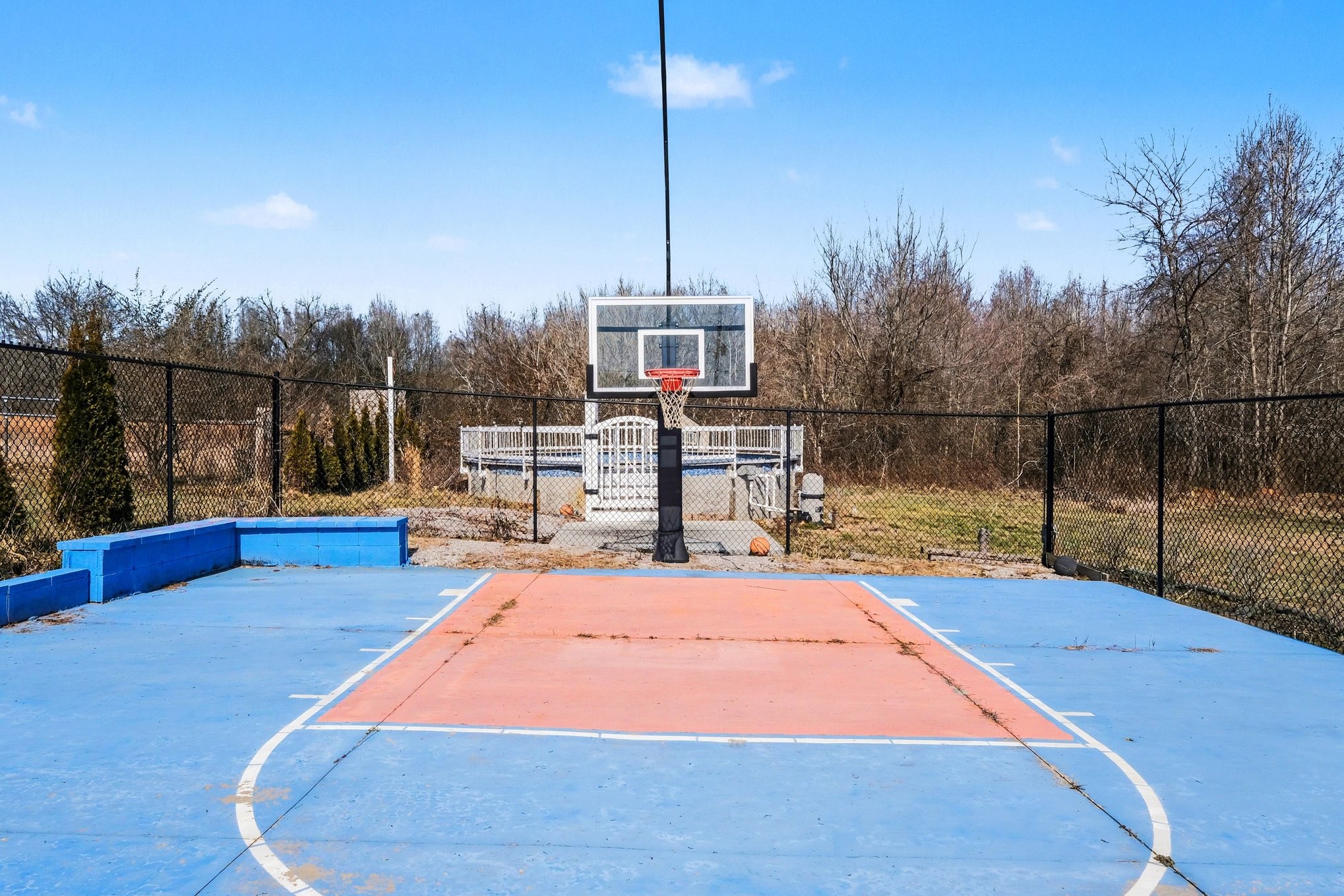 870 Newt Vanattia Road Hillsboro, TN 37342 - Photo 31 of 32 a swimming pool with mountain view